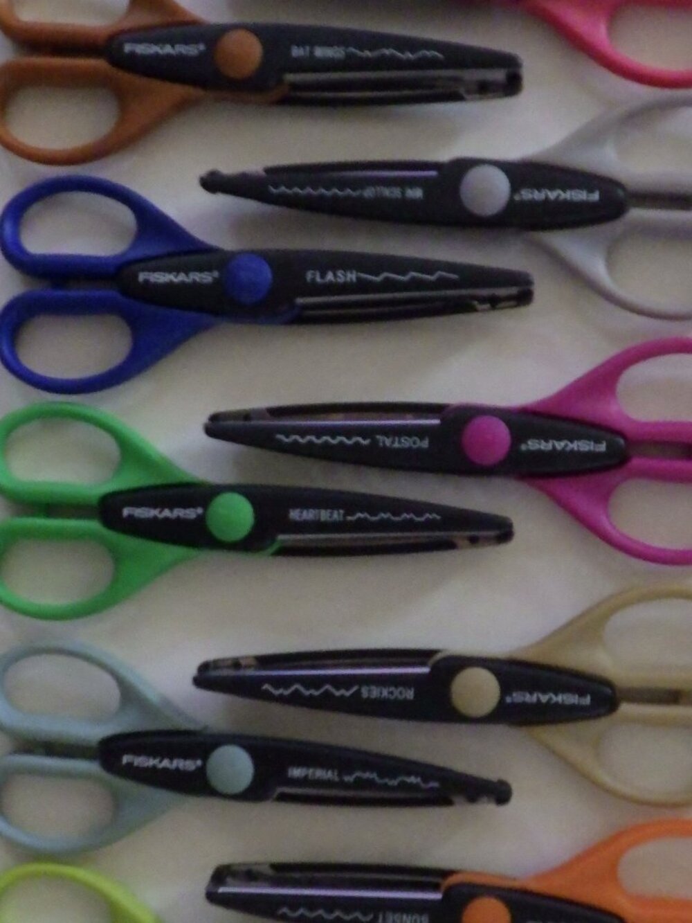 Fiskars Paper Edgers Ambidextrous Handled Scissors 6.5” Crafting School Lot 12